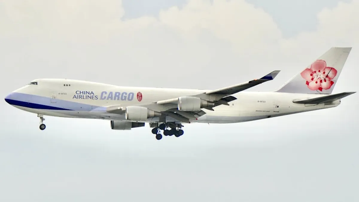 Air Freight vs Sea Freight: Which Is Better for Businesses?