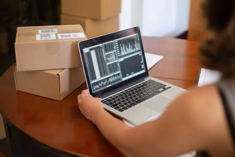 How to Choose a Shipping Carrier