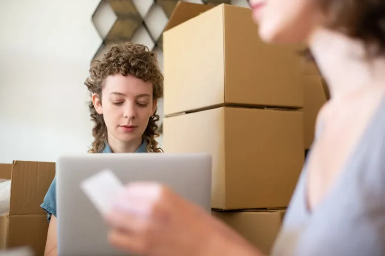 Shipping Delays Trends to Watch This Year