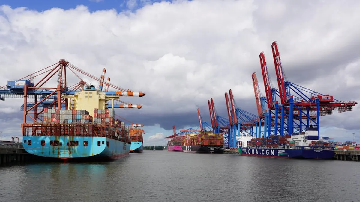 Why freight forwarding Matters for Reliable Supply Chains