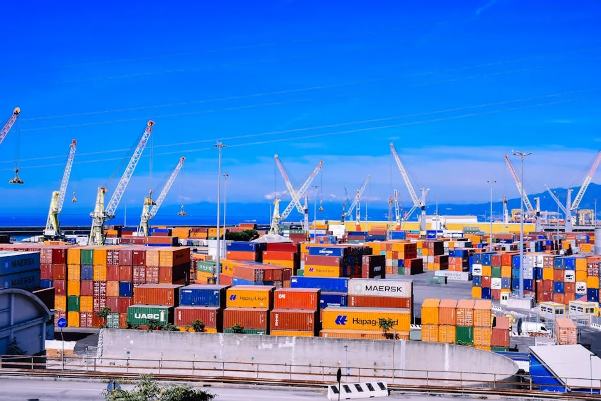 Why shipping containers Matters for Reliable Supply Chains